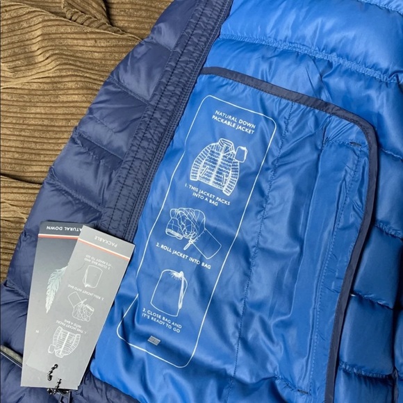 NWT Tommy Hilfiger Jacket! - Picture 6 of 6